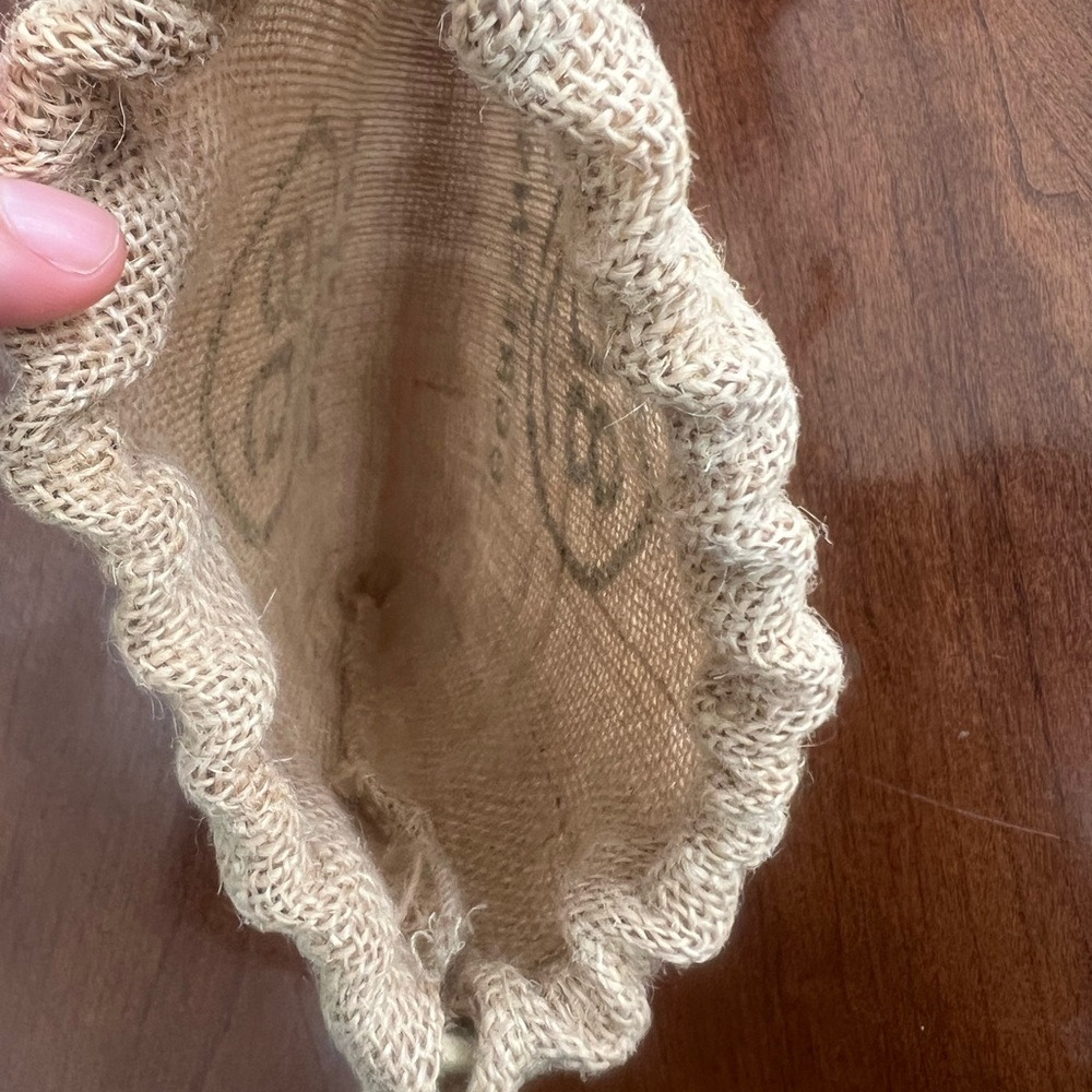 8Greens Burlap Drawstring Pouch - Picture 6 of 11